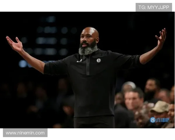 篮网主帅评价小托马斯参与5v5训练 状态良好表现引关注